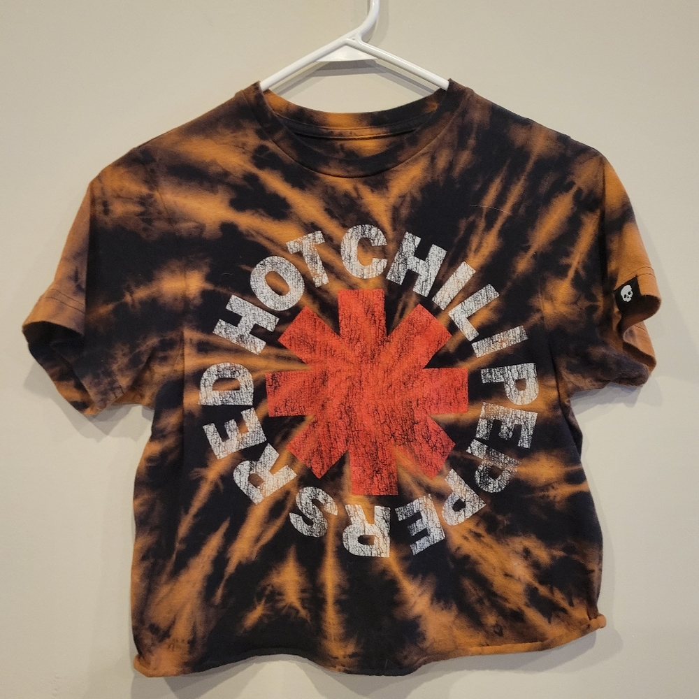 Red Hot Chili Peppers Top